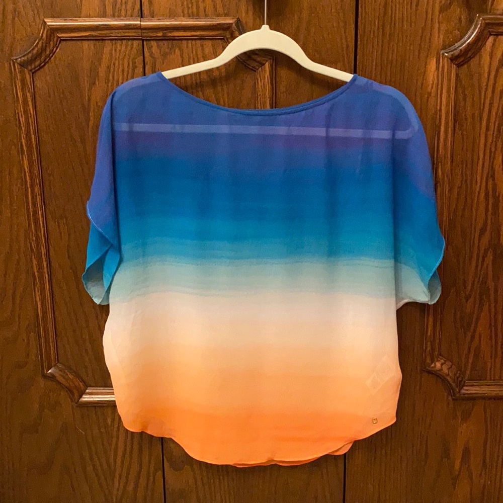 Sunset in a shirt! Guess size XS